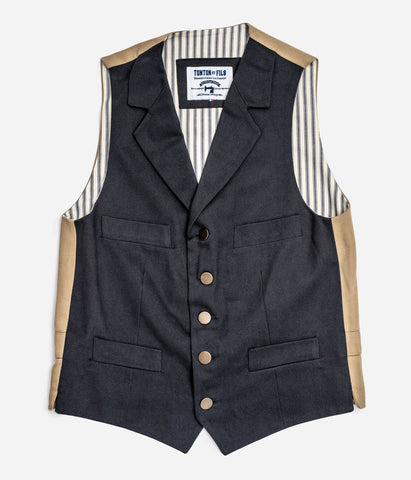 The “Fernand” navy canvas and light khaki canvas jacket