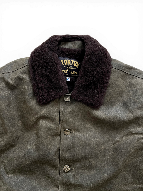 Le blouson « Monterey II » waxé kaki doublé laine