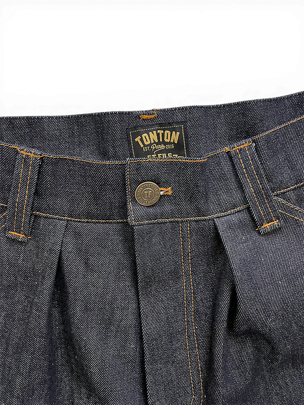Le pantalon « de service » Denim 12 Oz
