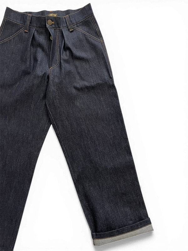 Le pantalon « de service » Denim 12 Oz