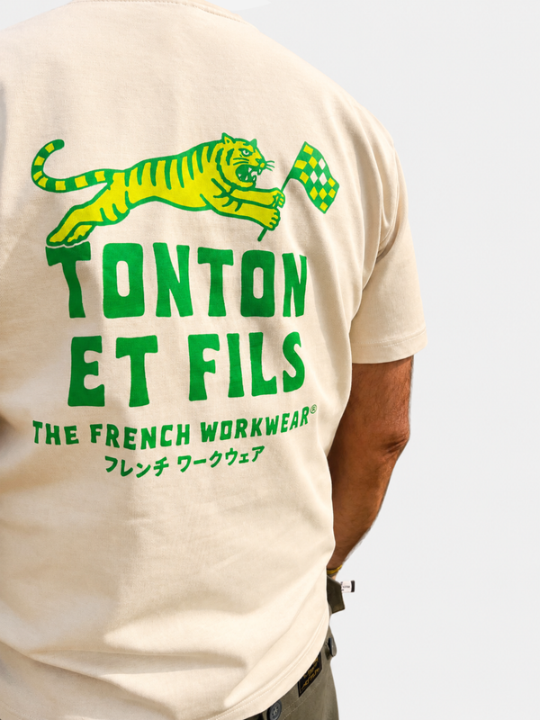 HEAVYWEIGHT TEE — RACING TIGER