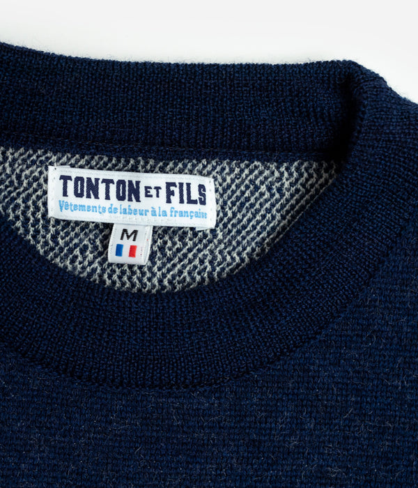 Tonton et Fils - Le pull homme «Molène» marine fabriqué en France - Vue sur l'encolure