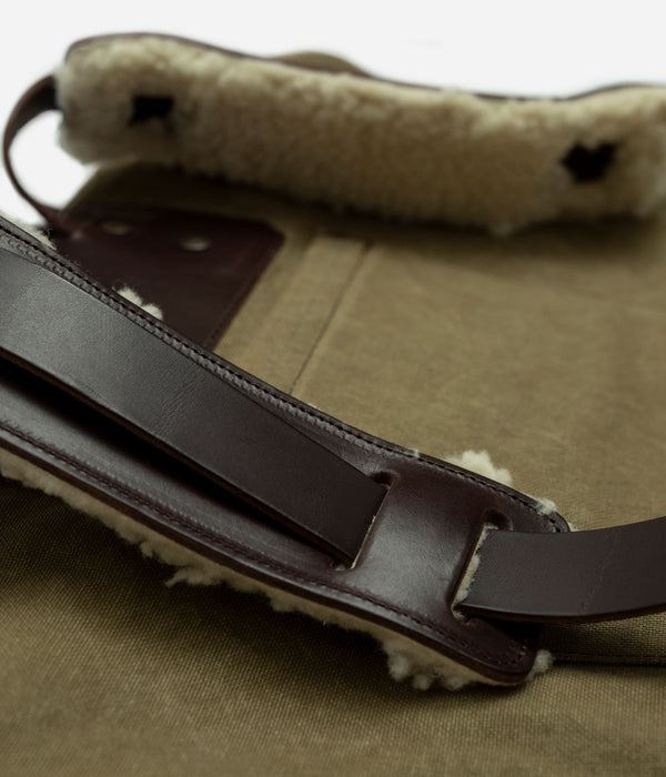 Tonton et Fils - Le sac à dos de «Tonton» kaki stonewashed - Vue sur les épaulières