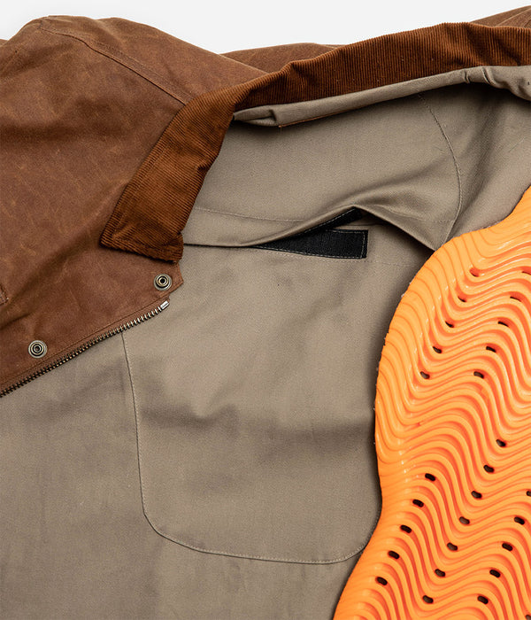 Tonton et Fils - La veste homme «Eugène» canvas waxé camel (500g) - Fabriquée en France - Vue sur une des poches intérieure pour insert de protection moto homologué