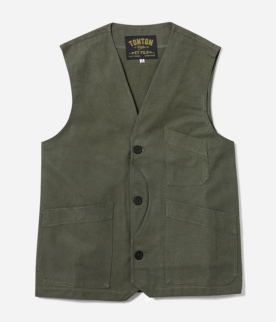 The “Belleville” canvas stonewashed khaki vest