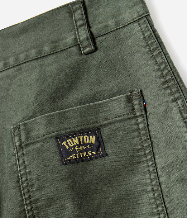 Le pantalon «Arsène Belleville » Moleskine kaki