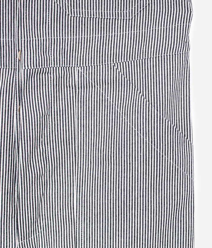 Tonton et Fils - La salopette homme «Billy» Hickory Stripe - Fabriquée en France - Vue sur la poche avant