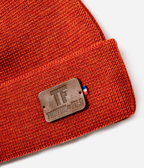 Tonton et Fils - Le bonnet "Ouessant" Orange - Fabriqué en France - Vue écusson