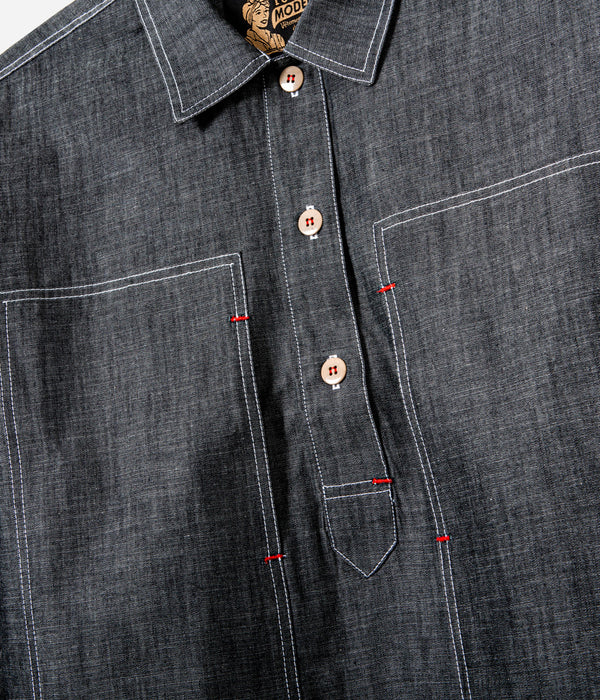 Tonton et Fils - La chemise femme "Arromanches" de l'Ouvrière Moderne - Denim chambray foncé - Fabriquée en France - Zoom sur l'encolure