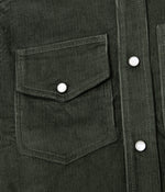 Tonton et Fils - La chemise Homme «Jimmy» velours Olive fabriquée en France - Vue sur une poche poitrine
