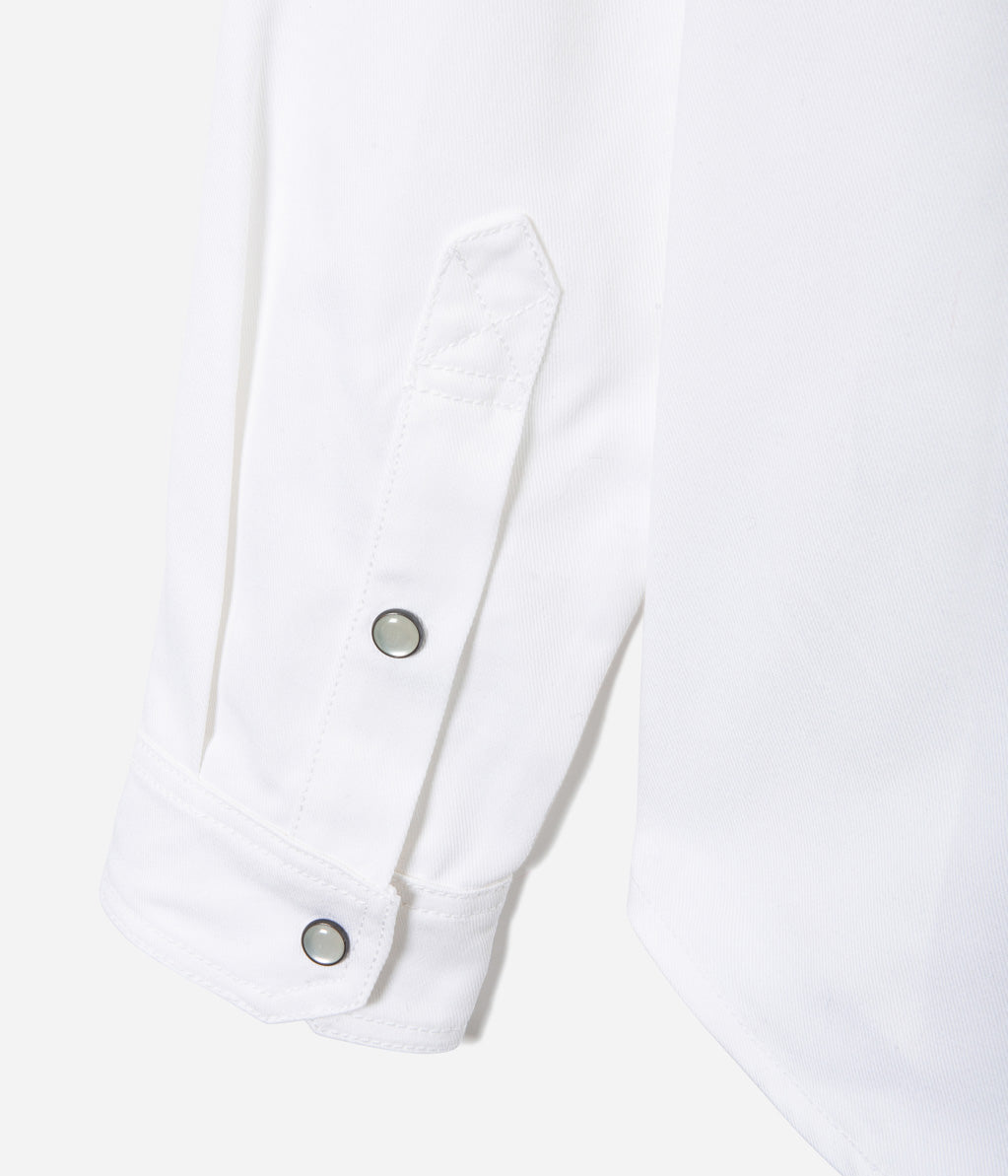 Tonton et Fils - La chemise «Jimmy» twill blanc - Fabriquée en France - Vue sur un poignet