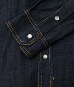 Tonton et Fils - La chemise «Jimmy» denim brut - Fabriquée en France - Zoom sur le poignet