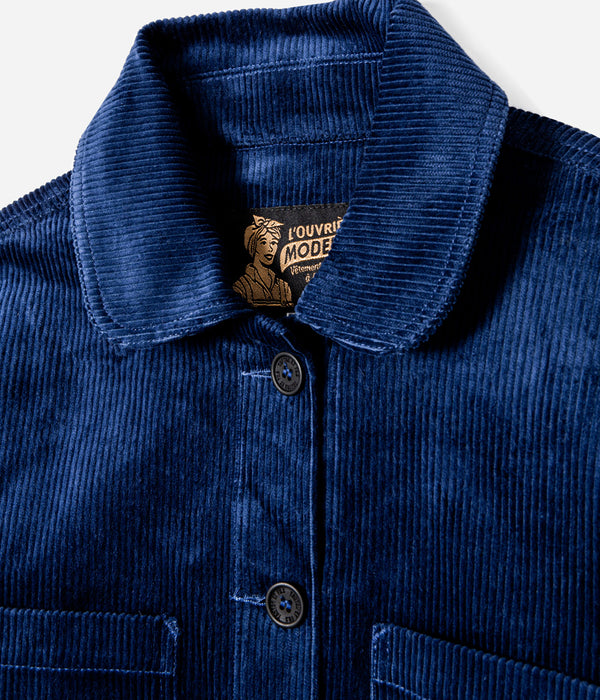 Tonton et Fils - La veste femme "L'Ouvrière" de l'Ouvrière Moderne - Velours côtelé bleu - Fabriquée en France - Vue sur l'encolure fermée