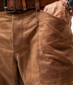 Tonton et Fils - Le pantalon homme « Arsène » canvas waxé camel 500g - Fabriqué en France - Zoom sur poche avant
