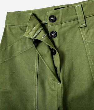 Tonton et Fils - Pantalon femme «Louv 001» vert de l'Ouvrière Moderne - Fabriqué en France -Vue sur la boutonnière