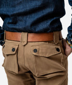 Tontons et Fils - Pantalon "Pant 001" - Zoom sur la vue arrière avec ceinture
