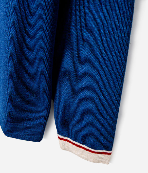 Tonton et Fils - Le pull Ouessant - Bleu France écru - Tricoté en France - Vue sur un poignet