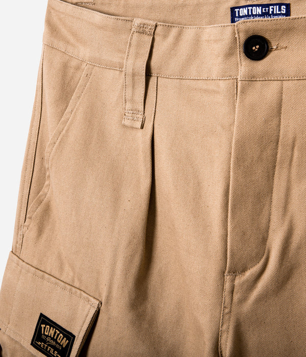Tonton et Fils - Le short "de brousse" homme - Canvas Tan - Fabriqué en France - Vue sur la boutonnière fermée