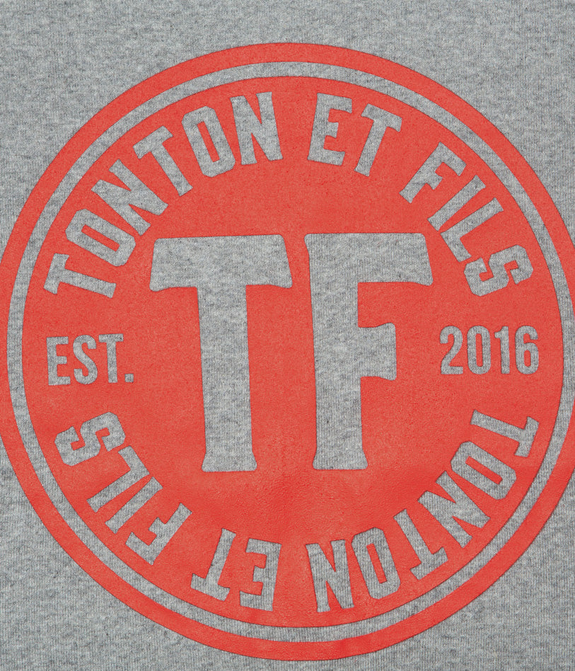 Tonton et Fils - Le tee-shirt manches courtes homme «Logo» gris chiné et marine - Fabriqué en France - Vue générale sur le logo