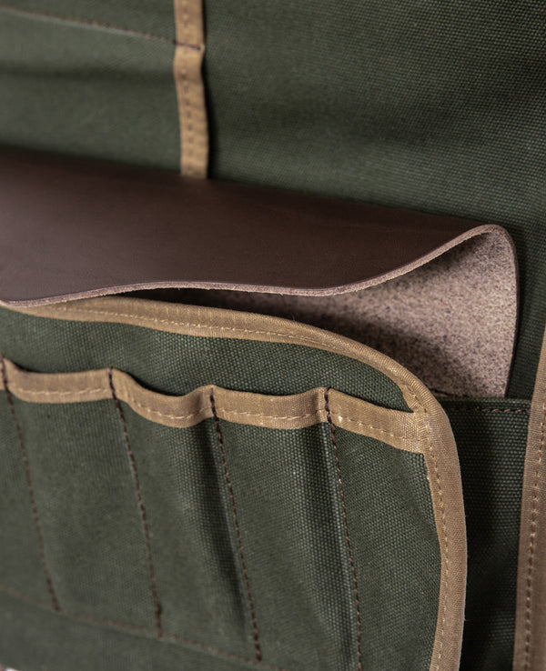 Tonton et Fils - La trousse à outils « Roll up » Canvas waxé Kaki fabriquée en France - Zoom sur l'intérieure