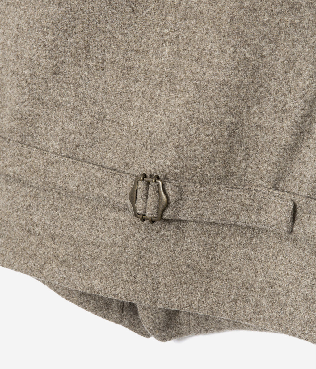 Tonton et Fils - Le veston homme «Auguste» laine naturelle écrue - Fabriqué en France - Vue sur les pattes de réglage